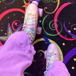 Impala rollerskates, vegan-friendly materials.